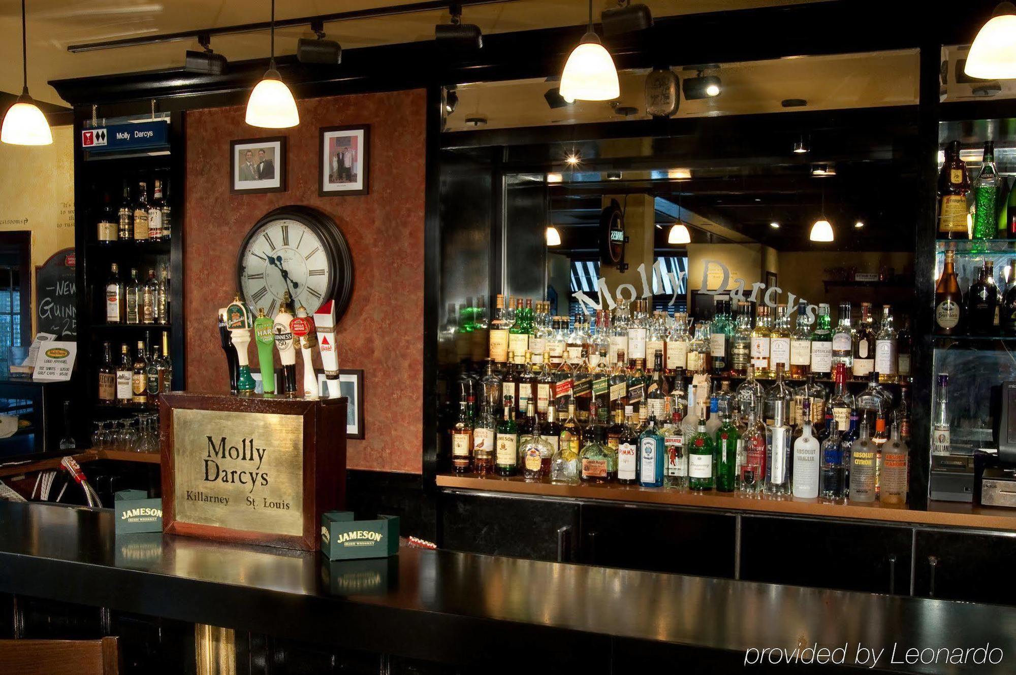 Seven Gables Inn, St Louis West, A Tribute Portfolio Hotel Σαιντ Λούις Εστιατόριο φωτογραφία