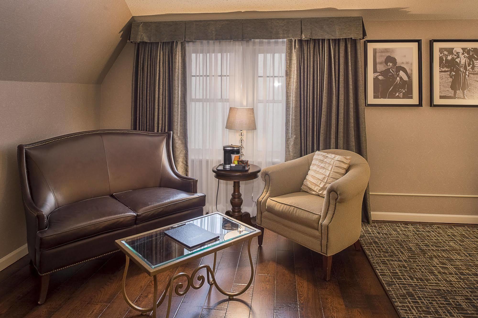 Seven Gables Inn, St Louis West, A Tribute Portfolio Hotel Σαιντ Λούις Εξωτερικό φωτογραφία